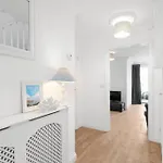 Church Cottages - 3Bd Coastal Retreat With Parking