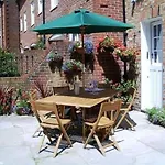 The Quay - Old Town Poole B&B - Great Location - Secure Free Parking