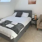 3 Bedroom Detached Beach House Poole