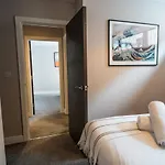 Poole Quay Sea Views Apartment No 3