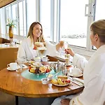 Haven Hotel
