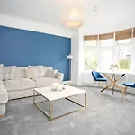 Beach Apartment In Sandbanks