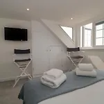 Quay Cottage - Sea View