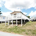 Sea Breeze Cabin