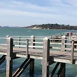 Sandbanks Ground Floor 2 Bed Apt, Beach 3Mins Walk