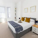 Longfleet Landings By Grandeur Property