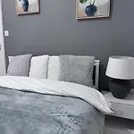 Bed & Breakfast - 2 Double Rooms With Ensuites