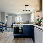 2 Bed In Poole 92578