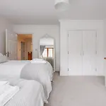 Luxury6Bedhouse-Hottub-Gamesroom-Amar Luxury Stays