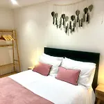 Poole Quay Seaside Escape-Free Parking 2 Mins Away