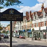 Canford Cliffs Apartment