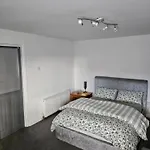 1 Bedroom Apartment In Poole