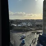 Penthouse - Harbour Views