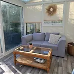 Panorama House - 400M From Sandbanks Beach