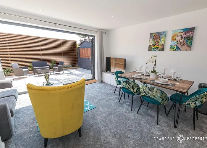 Copenhaven By Grandeur Property