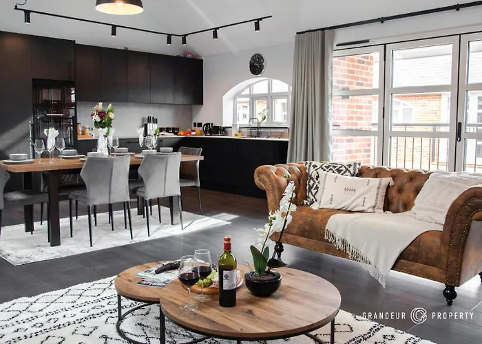 Keepers Cottage By Grandeur Property