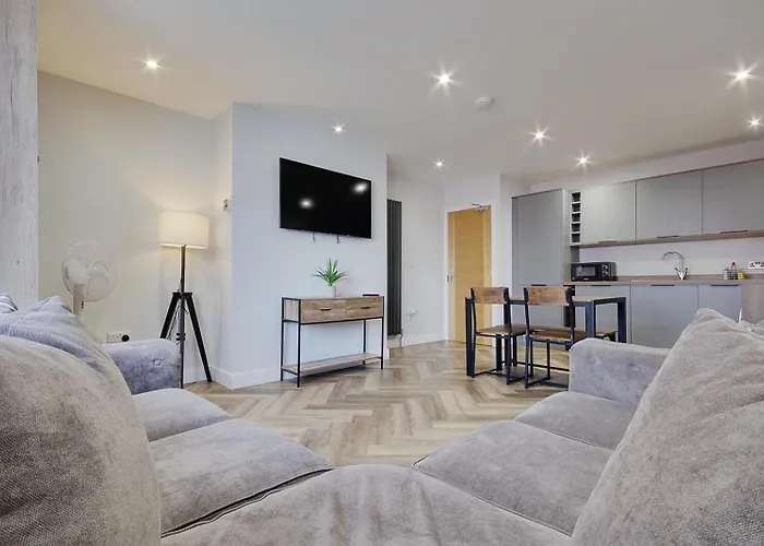 Ashley Road Apartment 2