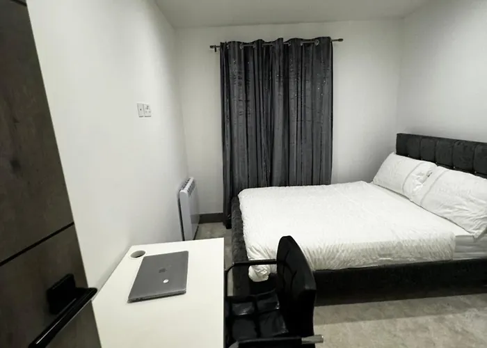 Luxury Ensuite Double Bedroom