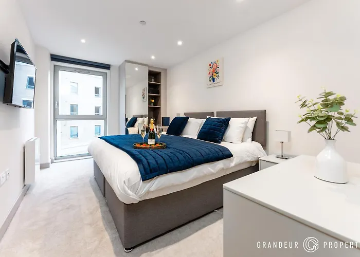 Quayside By Grandeur Property