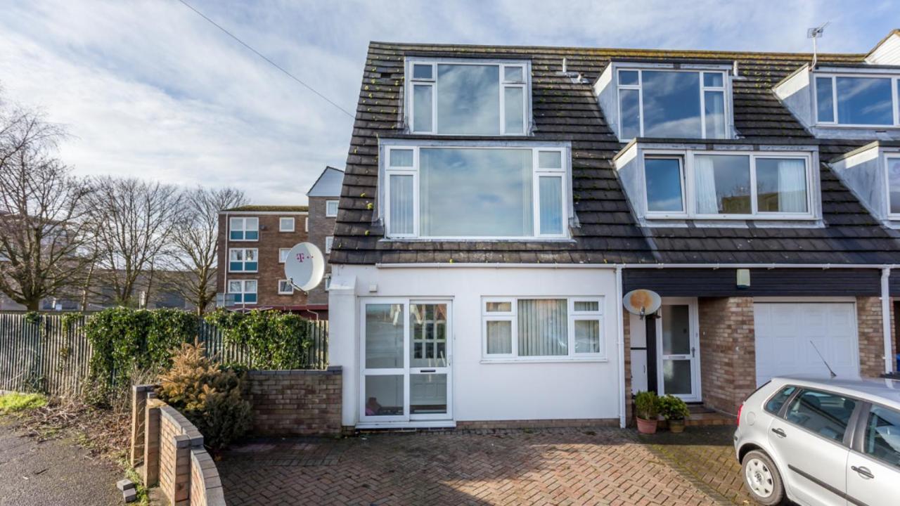 Holiday home Reel Time Poole