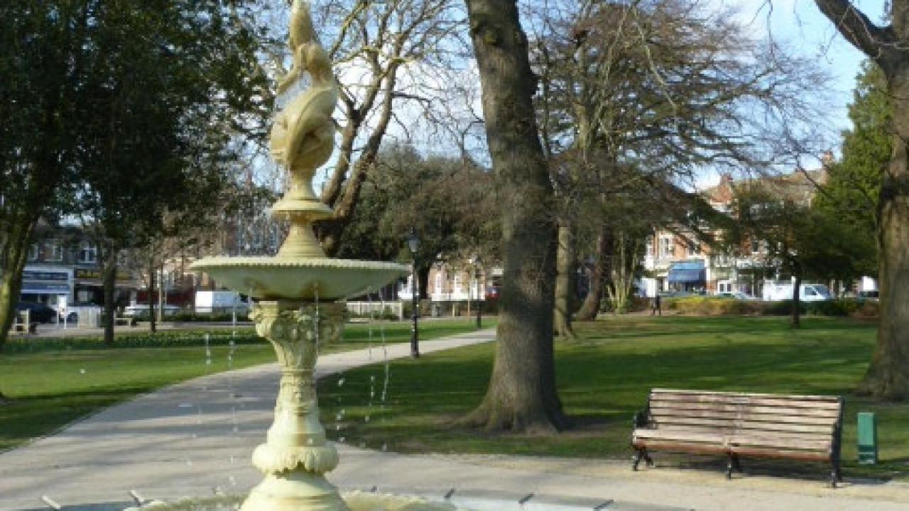 Twin Palms * Poole