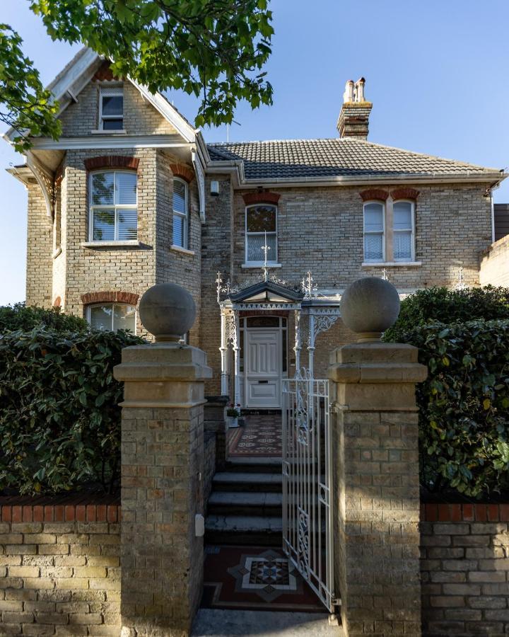Guest house Cranborne House Poole
