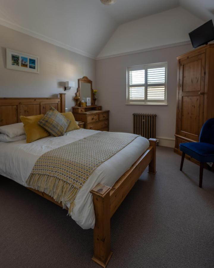 Cranborne House Guest house *