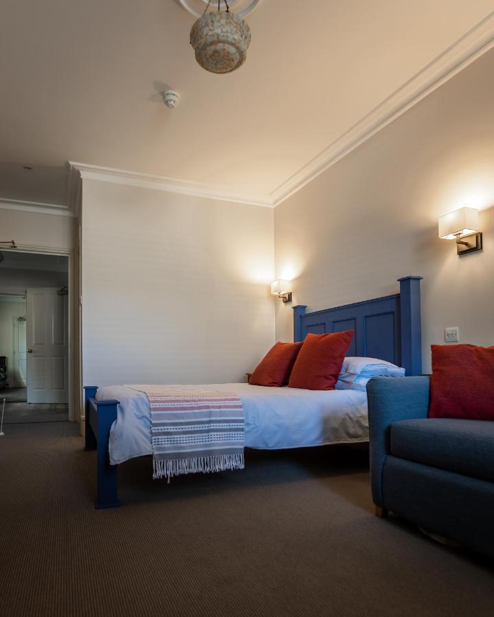 Guest house Cranborne House