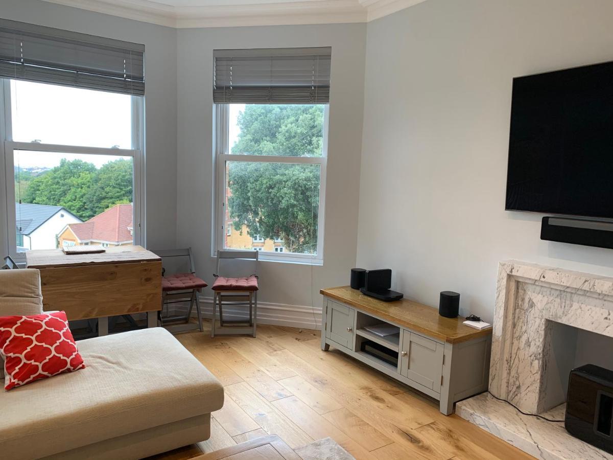 Sea View Newly Refurbished Flat Apartment Poole