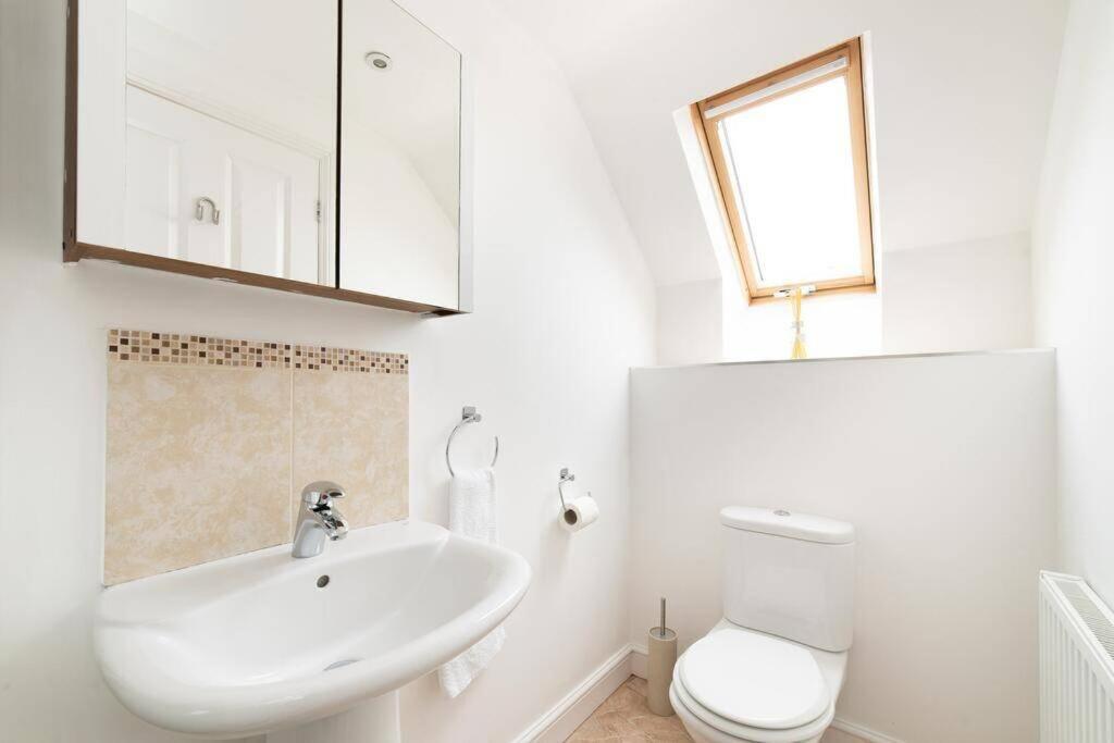 Holiday home Aderta Stylish House