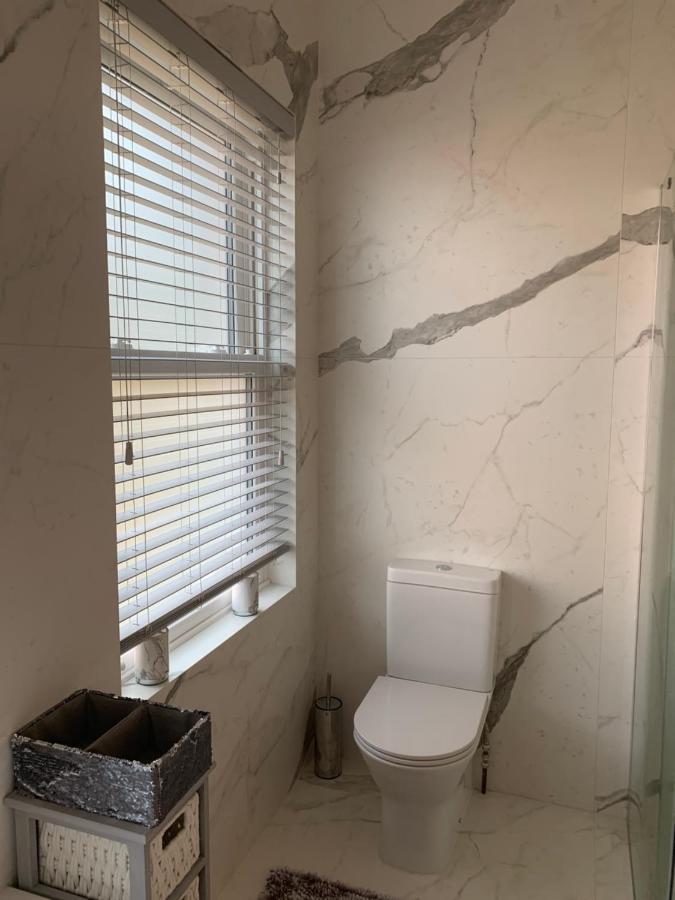 Sea View Newly Refurbished Flat Apartment *