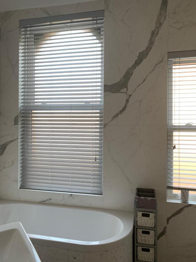 Sea View Newly Refurbished Flat Apartment
