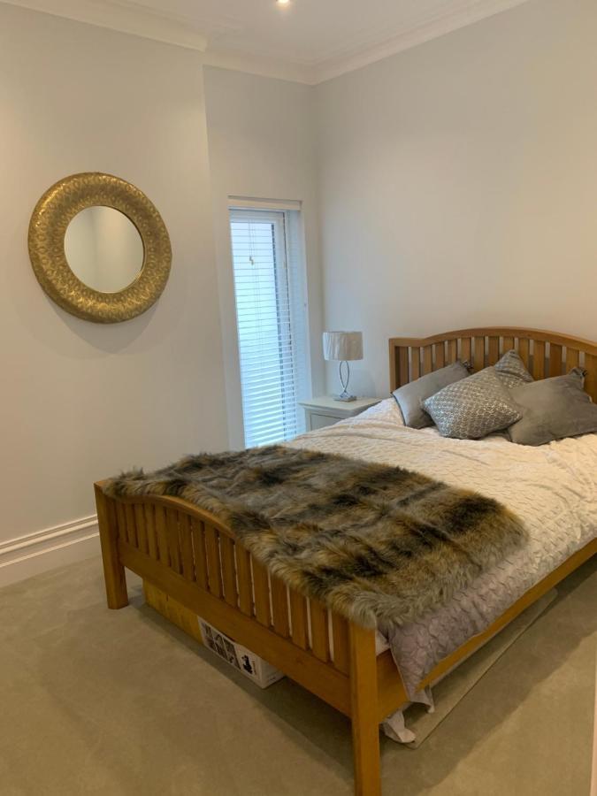 Sea View Newly Refurbished Flat