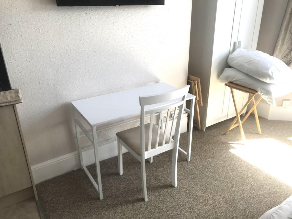 Casa de hóspedes Poole Stay Poole
