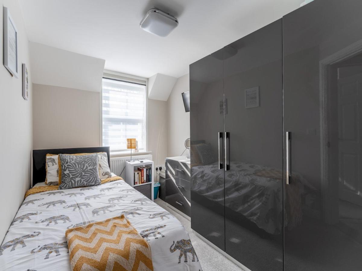 Pass The Keys Gorgeous Townhouse In The Heart Of Holiday home