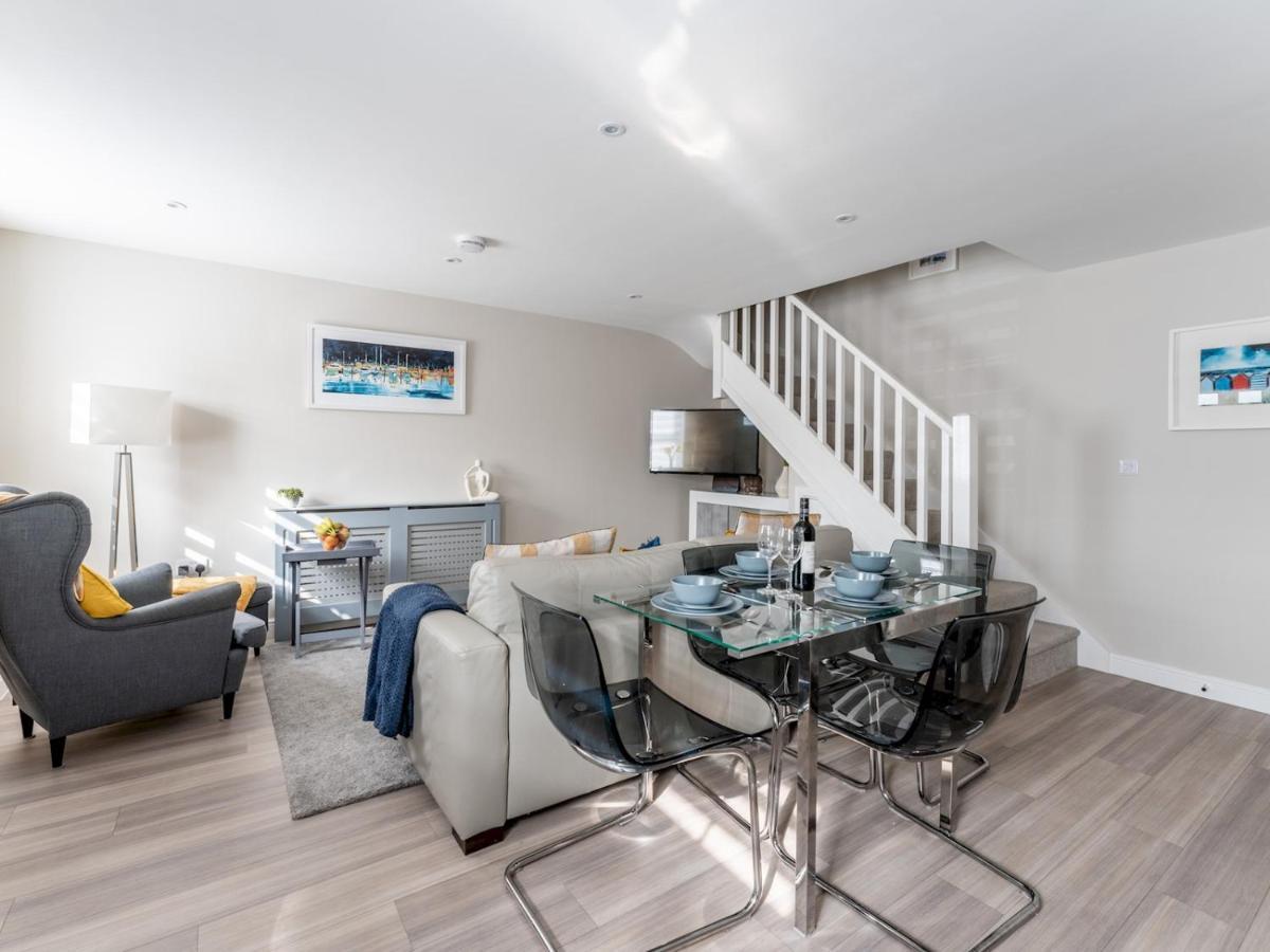 Pass The Keys Gorgeous Townhouse In The Heart Of Holiday home *