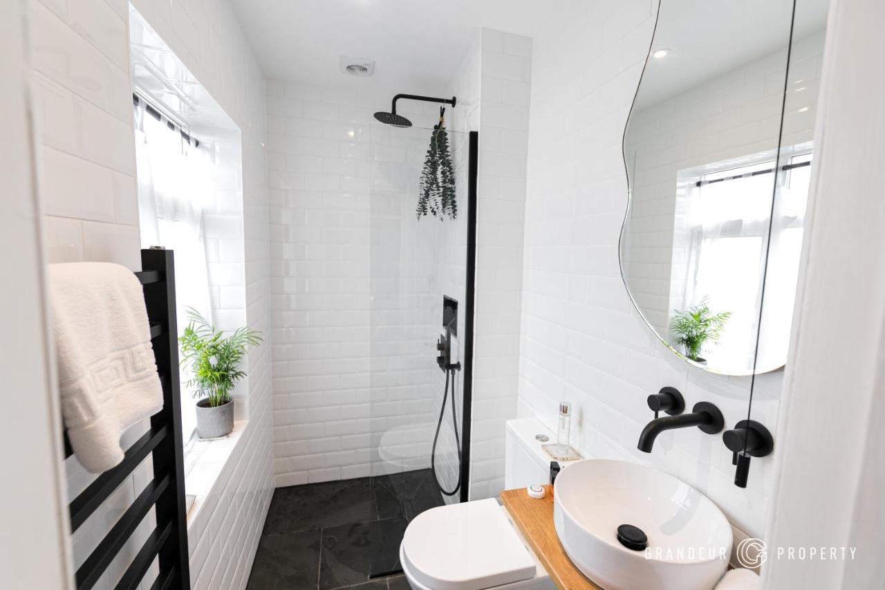 Buckland Heights By Grandeur Property