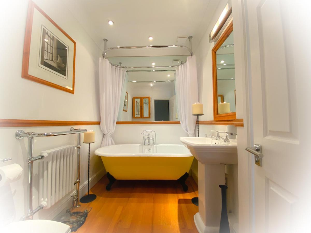 The Quay - Old Town - Great Location - Secure Free Parking 3*