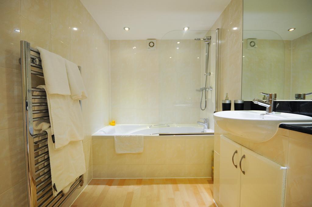 The White Lodge Bed & Breakfast 2*
