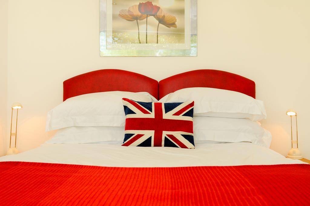The White Lodge