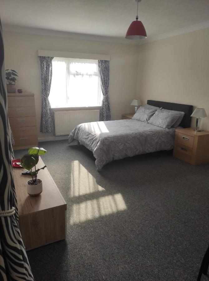 Guest house Double Room Sandbanks, Poole, Dorset, Free Parking Poole