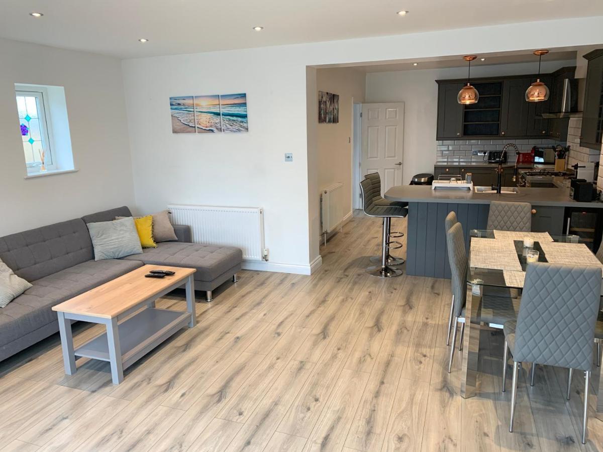 3 Bedroom Detached Beach House *