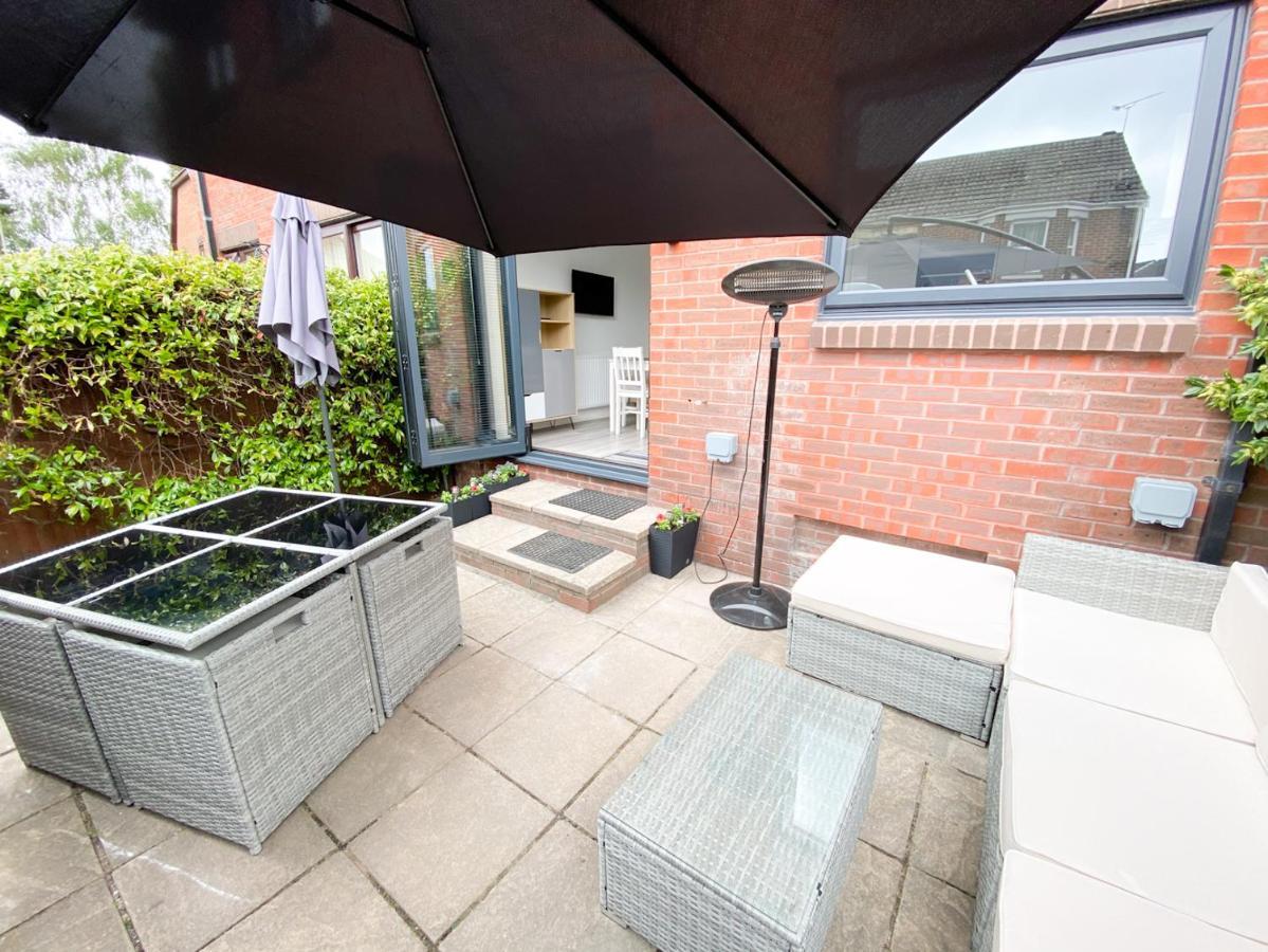 Holiday home Harbourside House - Great Location - Parking - 2 En-suites - Sleeps 5 1