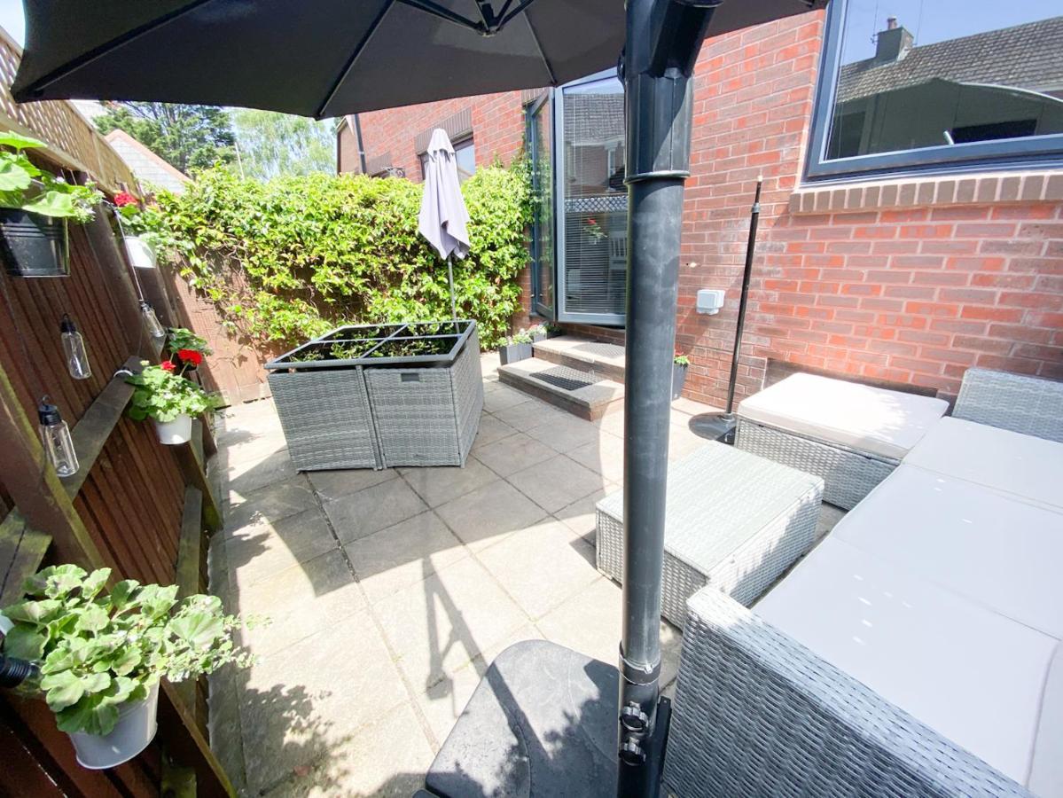 Holiday home Harbourside House - Great Location - Parking - 2 En-suites - Sleeps 5 1 *