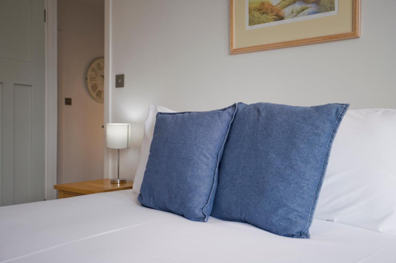 Holiday home Ashley House - Beautiful 3 Bedroom House In A Fantastic Location Near Sandbanks. Poole