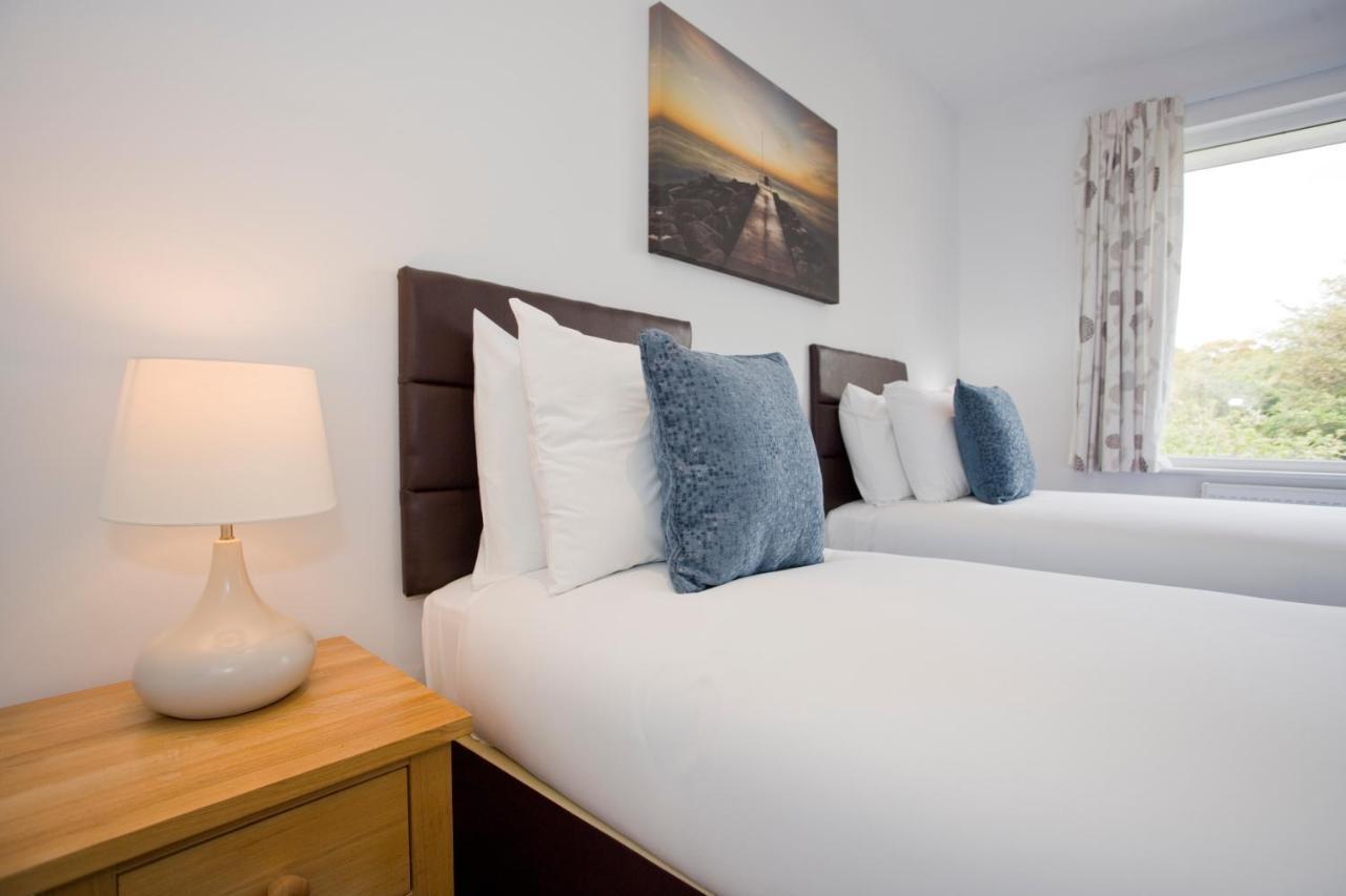 Ashley House - Beautiful 3 Bedroom House In A Fantastic Location Near Sandbanks. Holiday home Poole