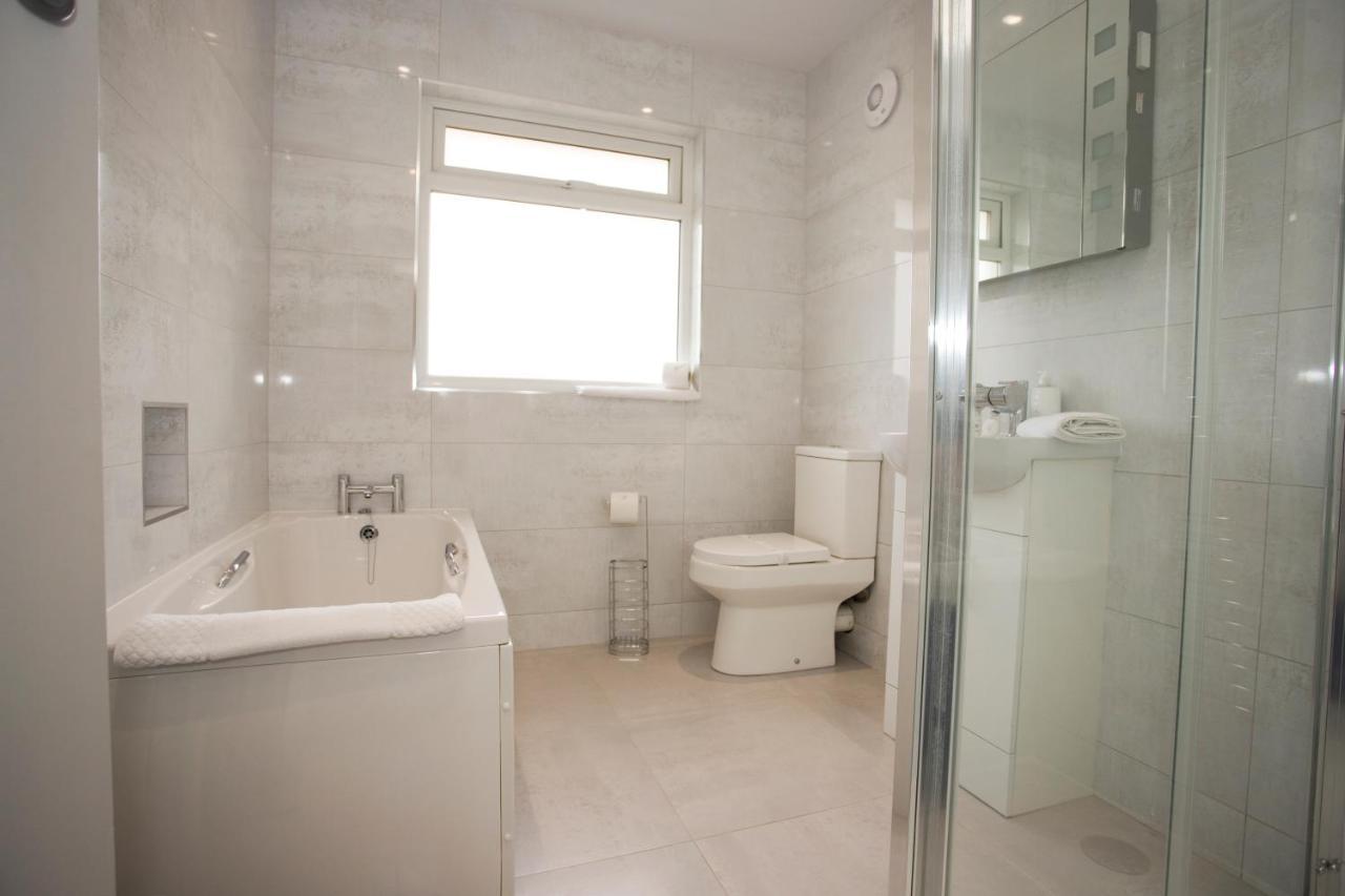 Holiday home Ashley House - Beautiful 3 Bedroom House In A Fantastic Location Near Sandbanks. *