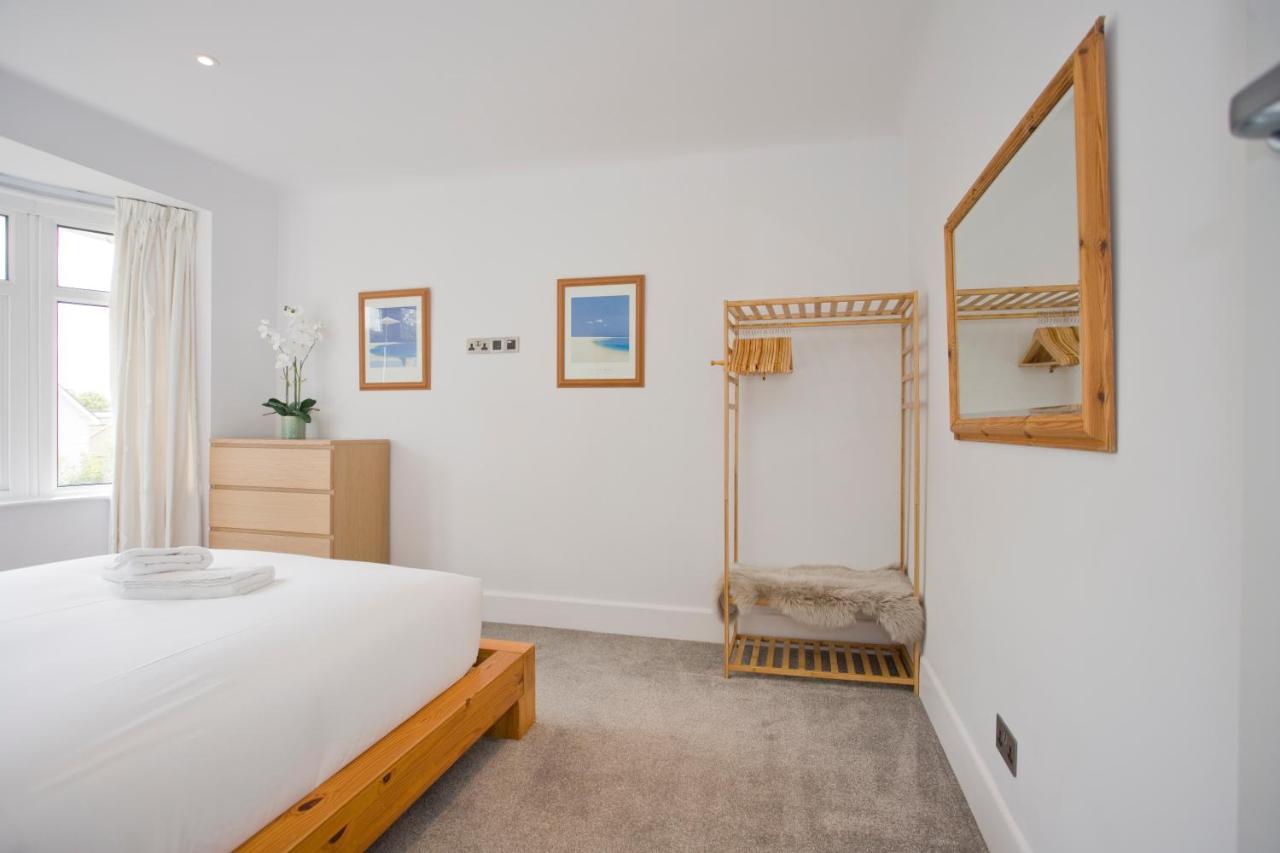 Ashley House - Beautiful 3 Bedroom House In A Fantastic Location Near Sandbanks. Poole