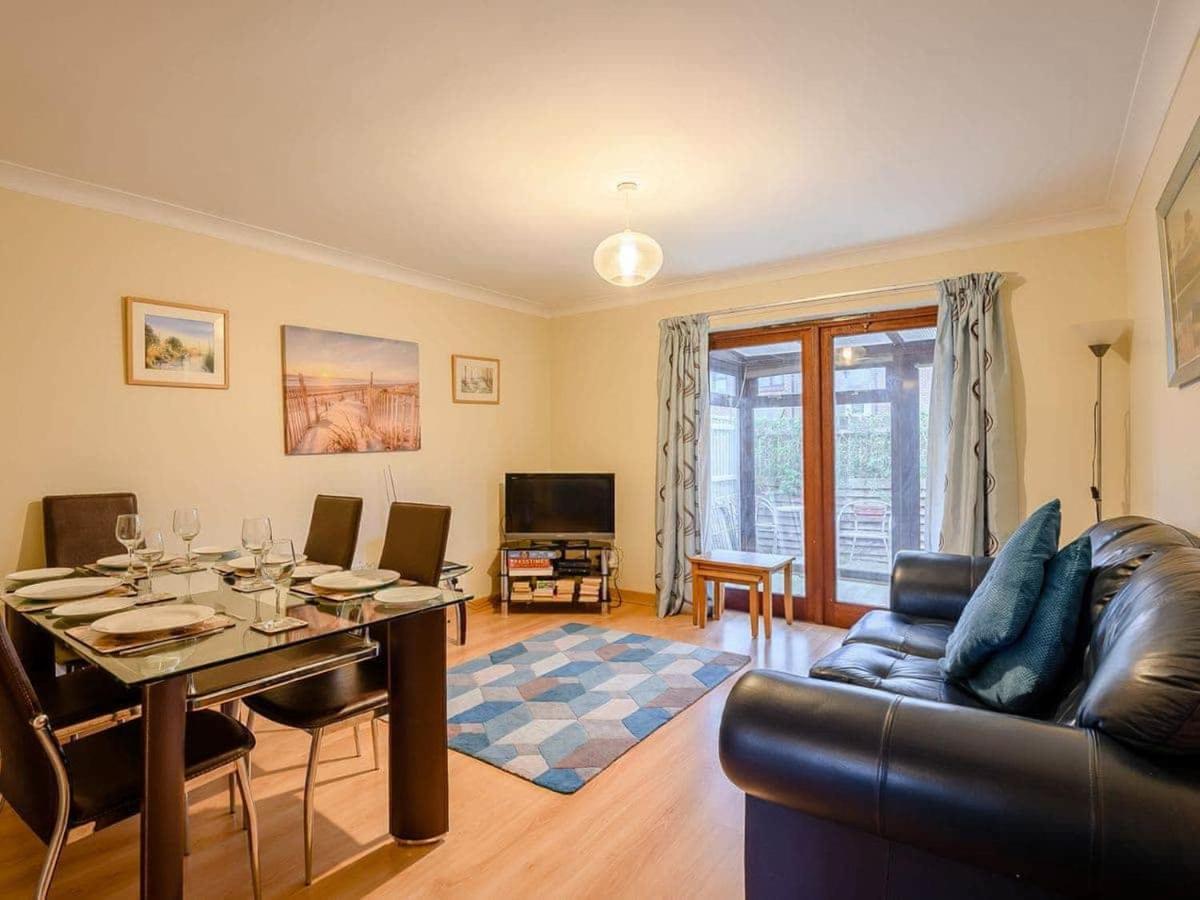 Colborne - Self Catering Close To Quay Holiday home *
