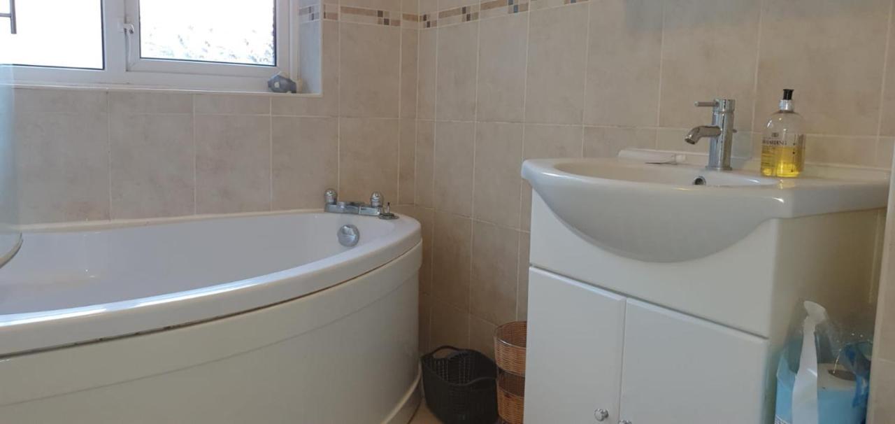 Holiday home 2 Bed Semi-detached House